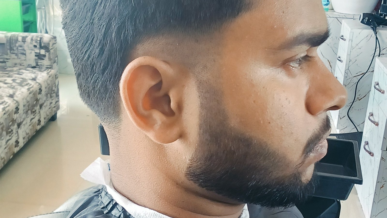 Beard styling